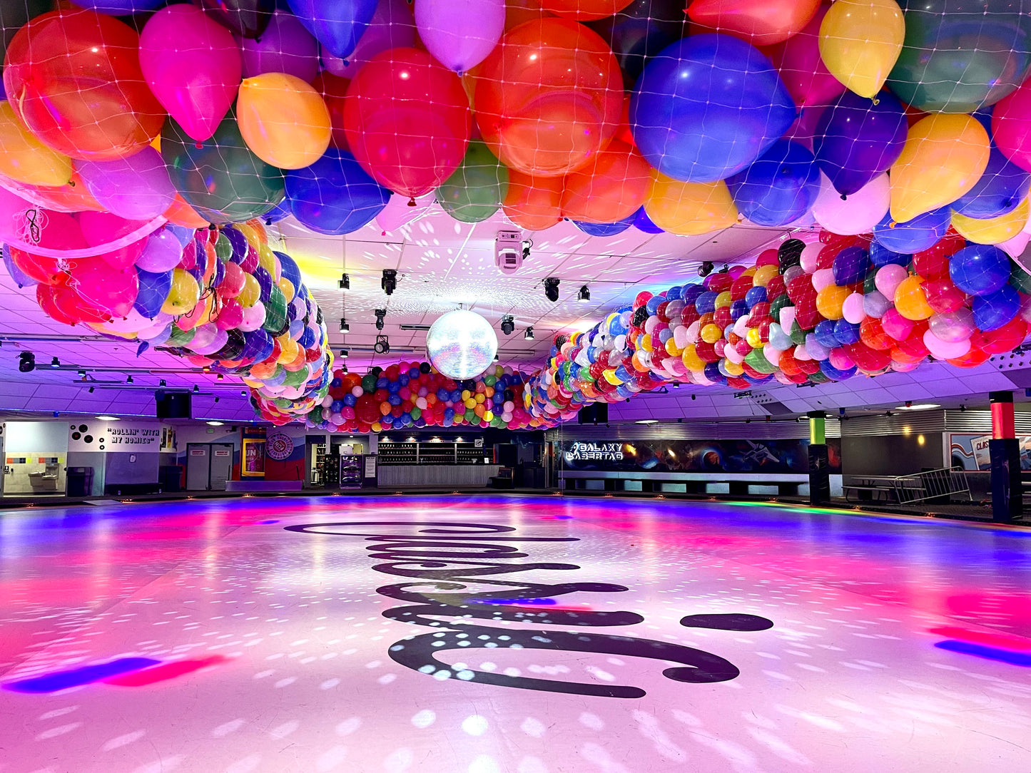 New Year's Eve Balloon Drop (16+) (20242025) Classic Fun Center